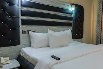 Hotel De Bently