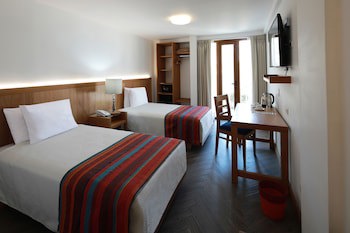 Hotel San Agustin Posada Del Monasterio
