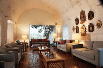 Hotel San Agustin Posada Del Monasterio