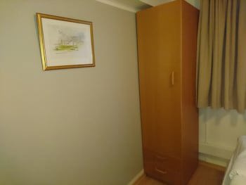 Alba Guesthouse