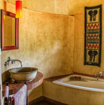Amazulu Lodge