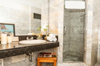 La Paz Apart Hotel