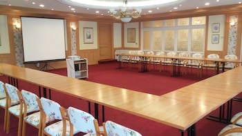 Villa Medici Hotel Restaurant