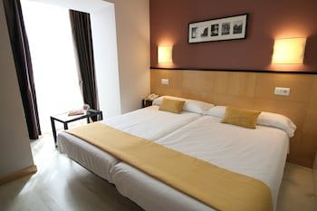 Alda Entrearcos Hotel