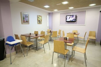 Alda Entrearcos Hotel