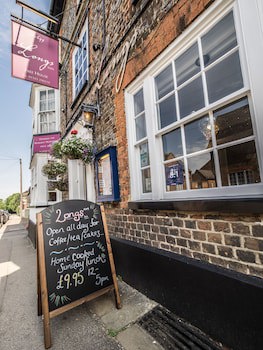 Longs Inn