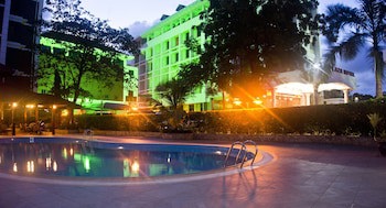 Gs Plaza Hotel