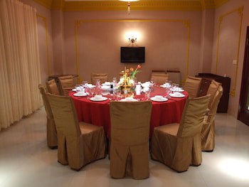 Gs Plaza Hotel