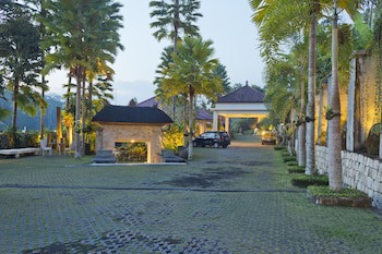 Alam Ubud Culture Villas & Residences
