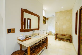 Alam Ubud Culture Villas & Residences