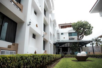 Eh Ejecutivo Urban Hotel