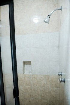 Eh Ejecutivo Urban Hotel