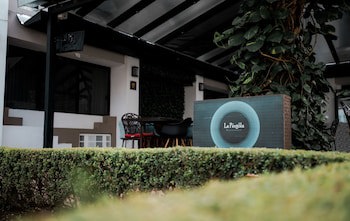 Eh Ejecutivo Urban Hotel
