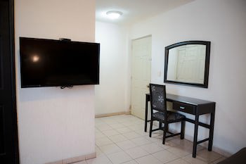 Eh Ejecutivo Urban Hotel