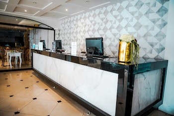 Eh Ejecutivo Urban Hotel