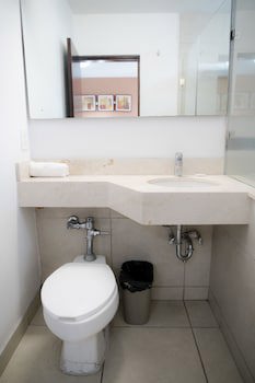 Eh Ejecutivo Urban Hotel