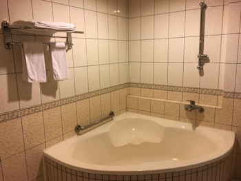 Eastern Beauty Hotel