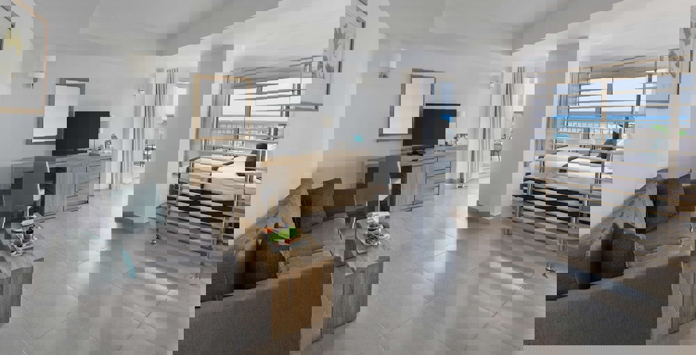 JAZ Elite Casa Del Mar Beach