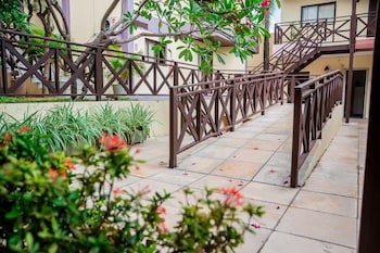 Apart Hotel Serantes