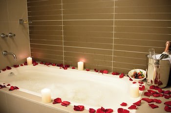 Allpa Hotel & Suites