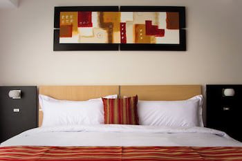 Allpa Hotel & Suites