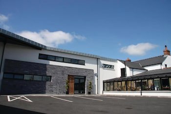 Ballyrobin Hotel