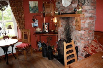 Ballyrobin Hotel