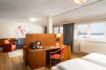 Elaya Hotel Steinplatte Ehemals Kuhotel By Rilano