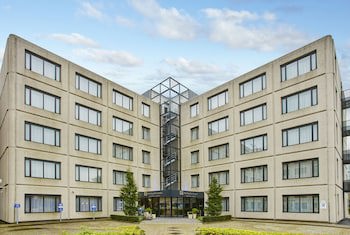 Holiday Inn Express Amsterdam - Schiphol, An Ihg Hotel