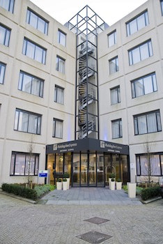 Holiday Inn Express Amsterdam - Schiphol, An Ihg Hotel
