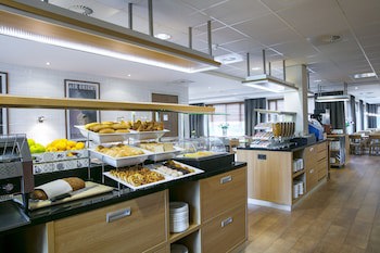 Holiday Inn Express Amsterdam - Schiphol, An Ihg Hotel