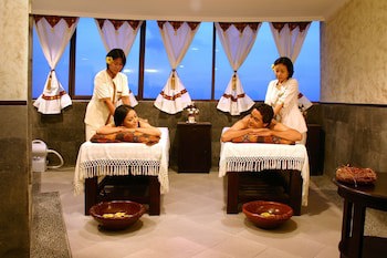 Grand Arkenso Parkview Hotel