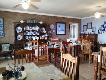 Amzee Bokmakierie Guest House
