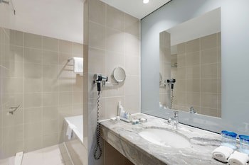Radisson Blu Anchorage Hotel, Lagos, V.I.
