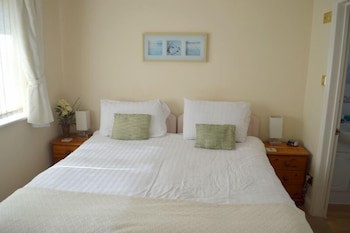 Watersedge Guest House