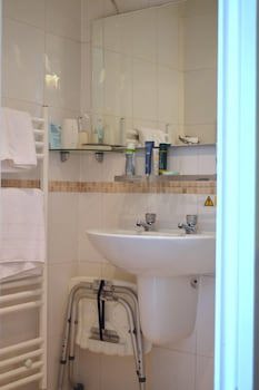Watersedge Guest House