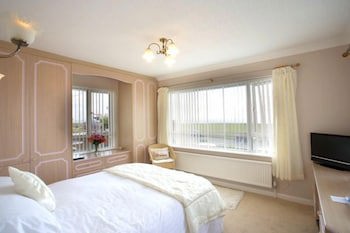 Watersedge Guest House