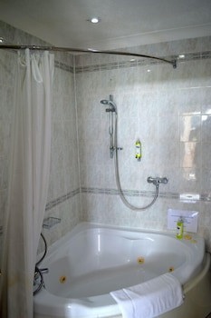 Watersedge Guest House