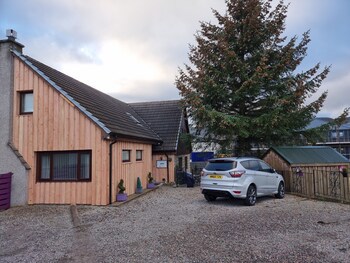 Carn Mhor Bed And Breakfast