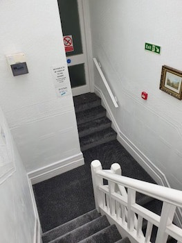 Dora Hotel