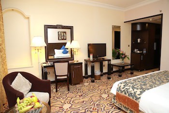 Sharjah Palace Hotel