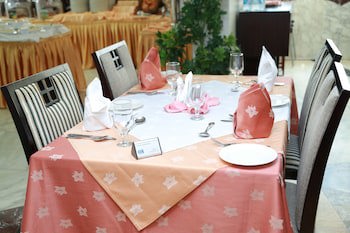 Sharjah Palace Hotel