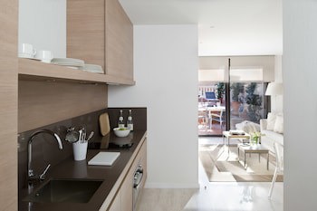 Eric Vokel Boutique Apart Sagrada Familia Suites