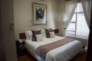 Blaauwvillage Boutique Guest House