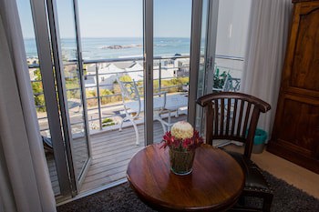 Blaauwvillage Boutique Guest House