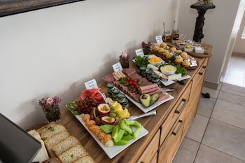 Blaauwvillage Boutique Guest House