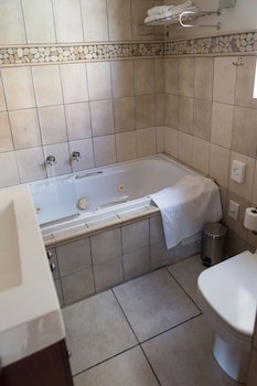 Blaauwvillage Boutique Guest House