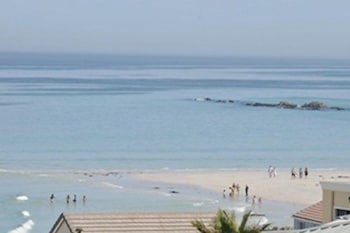 Blaauwvillage Boutique Guest House
