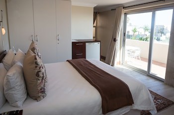 Blaauwvillage Boutique Guest House