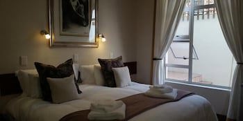 Blaauwvillage Boutique Guest House